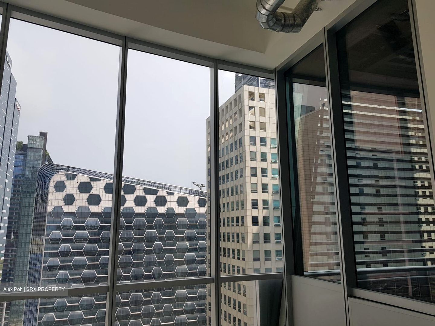 Oxley Tower (D1), Office #477688751